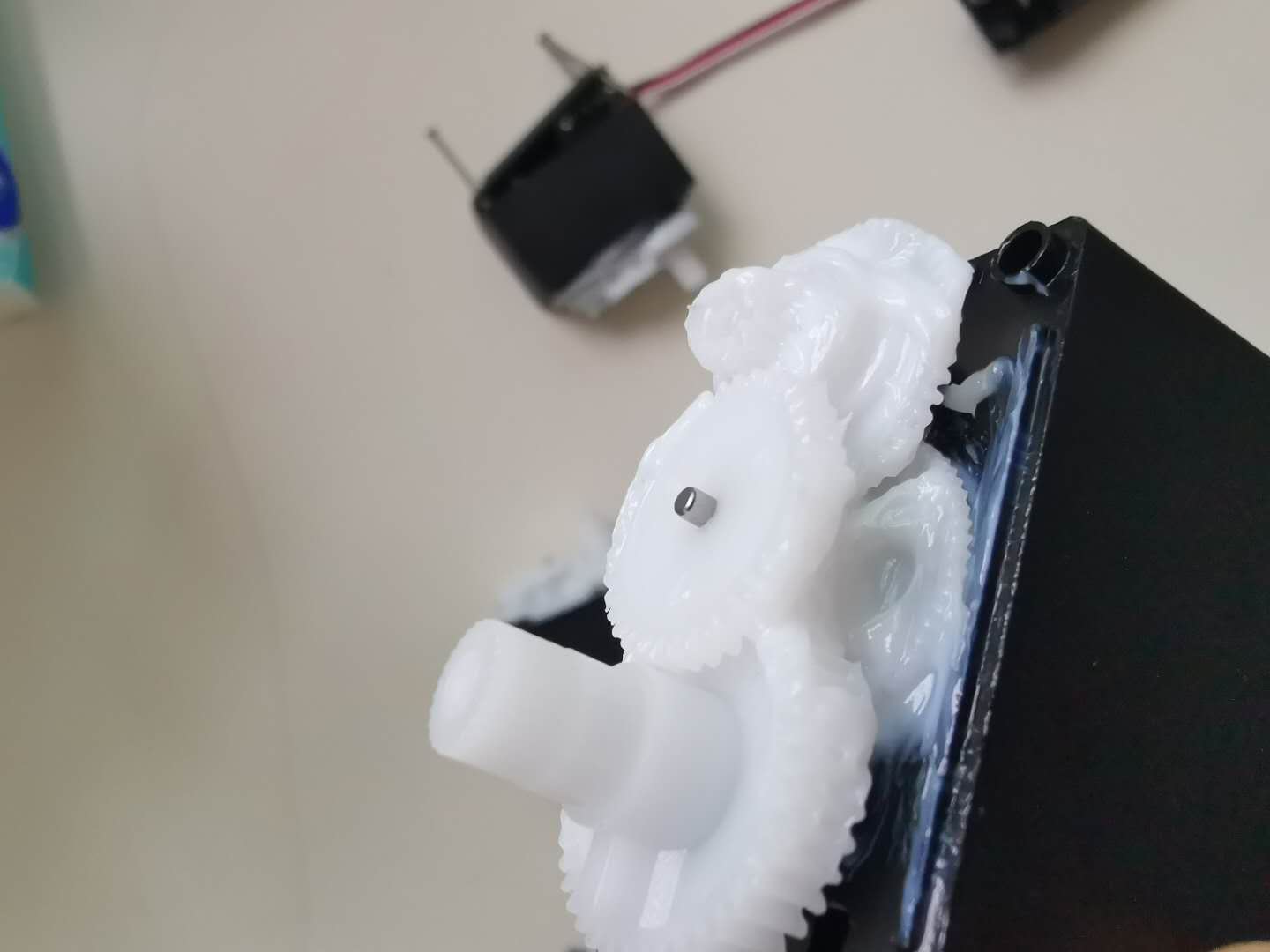 齒輪潤(rùn)滑脂該怎么選？不用怕索科告訴你！